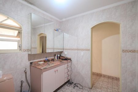 Casa para alugar com 80m², 3 quartos e 1 vagaBanheiro 2