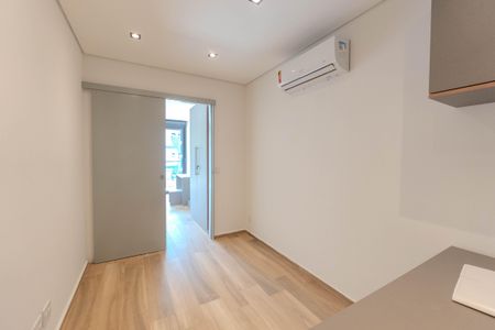Apartamento para alugar com 33m², 1 quarto e sem vaga Apartamento para alugar com 33m², 1 quarto e sem vagaSala