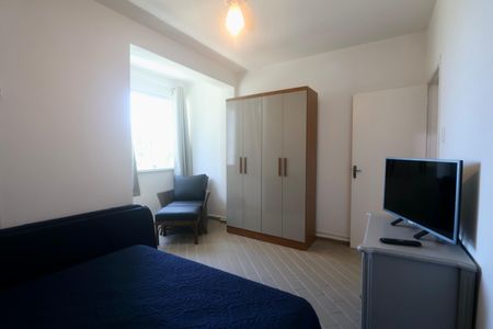 Quarto de apartamento para alugar com 1 quarto, 60m² em Vila Alzira, Guarujá