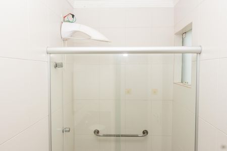 Casa de condomínio à venda com 120m², 3 quartos e 3 vagas Casa de condomínio à venda com 120m², 3 quartos e 3 vagasBanheiro da Suíte