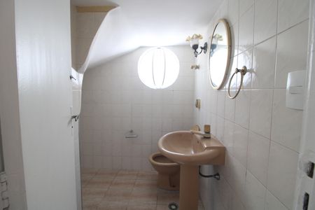 Lavabo de casa para alugar com 3 quartos, 180m² em Jardim Belgica, São Paulo