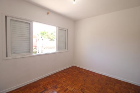 Casa para alugar com 180m², 3 quartos e 2 vagasSuíte