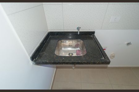 Casa de condomínio para alugar com 30m², 1 quarto e sem vaga Casa de condomínio para alugar com 30m², 1 quarto e sem vagaDetalhe - Área de Serviço