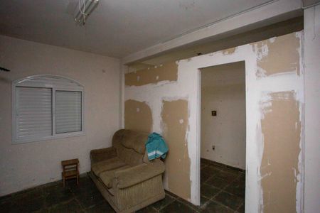 Casa à venda com 179m², 3 quartos e 2 vagasSalão