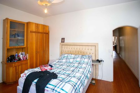 Casa à venda com 179m², 3 quartos e 2 vagasQuarto 3