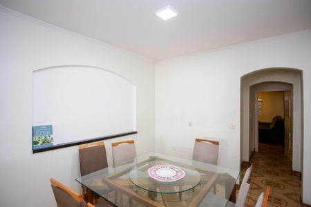 Casa à venda com 179m², 3 quartos e 2 vagasSala de Jantar