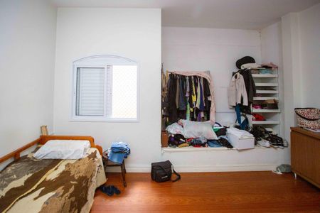 Casa à venda com 179m², 3 quartos e 2 vagasQuarto Suite