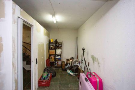 Casa à venda com 179m², 3 quartos e 2 vagasSalão