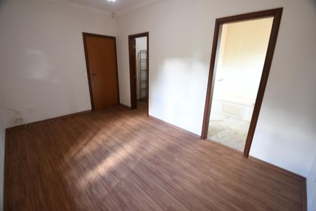 Casa à venda com 400m², 4 quartos e 3 vagasQuarto 2 - Suíte