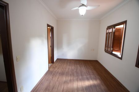 Casa à venda com 400m², 4 quartos e 3 vagasQuarto 2 - Suíte