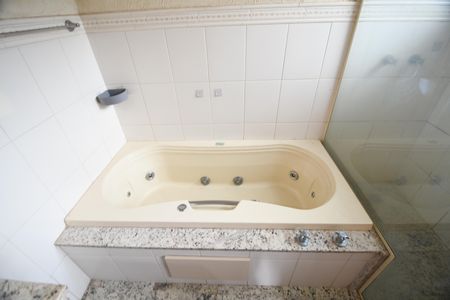 Casa à venda com 400m², 4 quartos e 3 vagasBanheiro Suíte