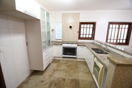 Casa à venda com 400m², 4 quartos e 3 vagasCozinha