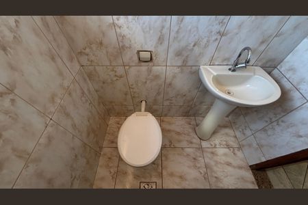 Casa para alugar com 265m², 3 quartos e 2 vagasLavabo