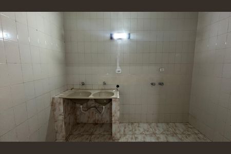 Casa para alugar com 265m², 3 quartos e 2 vagasPorão - Area de Serviço