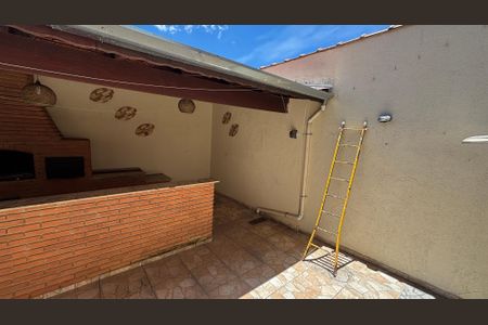 Casa para alugar com 265m², 3 quartos e 2 vagasEspaço Gourmet - Quintal