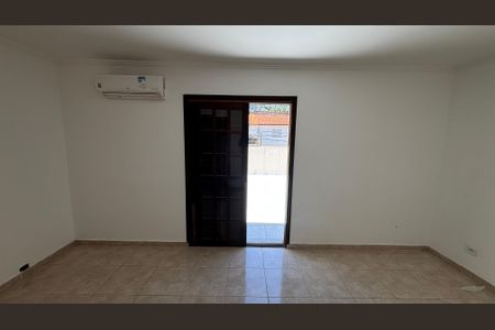 Casa para alugar com 265m², 3 quartos e 2 vagasSuite