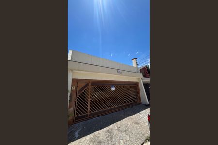 Casa para alugar com 265m², 3 quartos e 2 vagasFachada