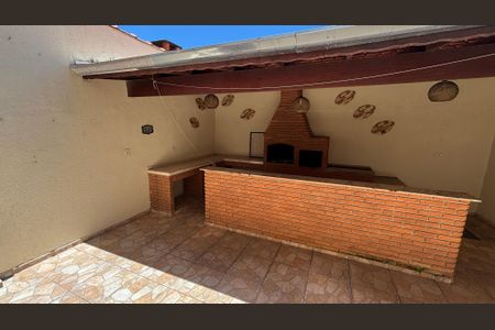 Casa para alugar com 265m², 3 quartos e 2 vagasEspaço Gourmet - Quintal