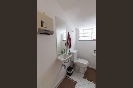 Casa à venda com 70m², 3 quartos e 1 vagaLavabo