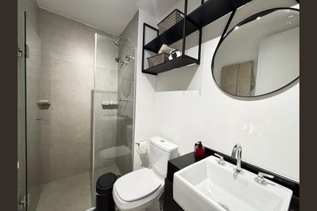 Studio para alugar com 30m², 1 quarto e sem vaga Studio para alugar com 30m², 1 quarto e sem vagaBanheiro