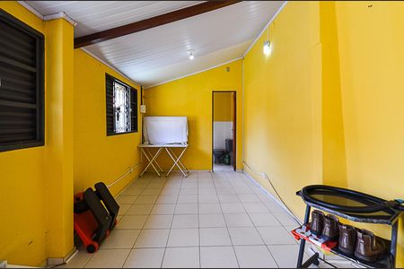 Casa à venda com 109m², 3 quartos e 10 vagasQuarto Externo