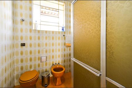 Casa à venda com 109m², 3 quartos e 10 vagasBanheiro