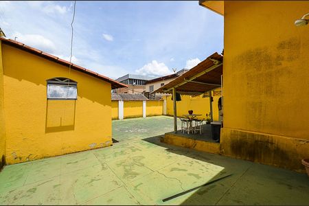 Casa à venda com 109m², 3 quartos e 10 vagasÁrea externa