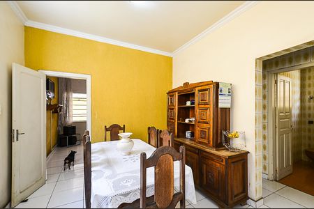 Casa à venda com 109m², 3 quartos e 10 vagasCopa