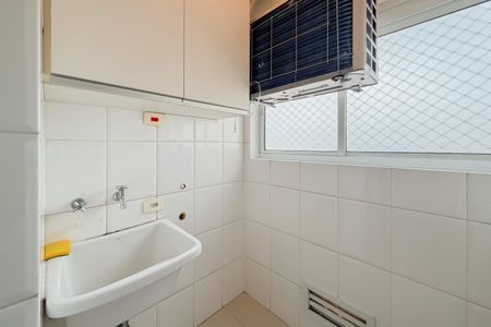 Apartamento para alugar com 80m², 3 quartos e 2 vagas Apartamento para alugar com 80m², 3 quartos e 2 vagasÁrea de Serviço