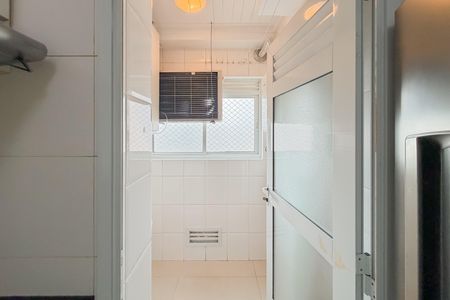 Apartamento para alugar com 80m², 3 quartos e 2 vagas Apartamento para alugar com 80m², 3 quartos e 2 vagasÁrea de Serviço