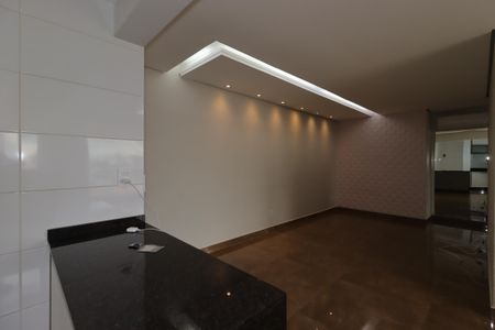 Sala de apartamento para alugar com 3 quartos, 97m² em Vila Scarpelli, Santo André