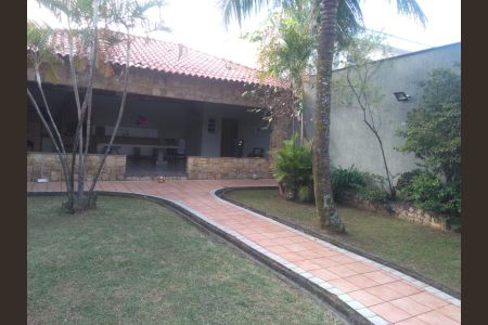 Casa à venda com 360m², 2 quartos e 1 vaga Casa à venda com 360m², 2 quartos e 1 vagaFoto 03