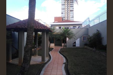 Casa à venda com 360m², 2 quartos e 1 vaga Casa à venda com 360m², 2 quartos e 1 vagaFoto 07