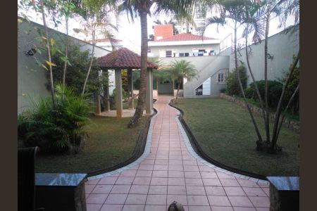 Casa à venda com 360m², 2 quartos e 1 vaga Casa à venda com 360m², 2 quartos e 1 vagaFoto 01