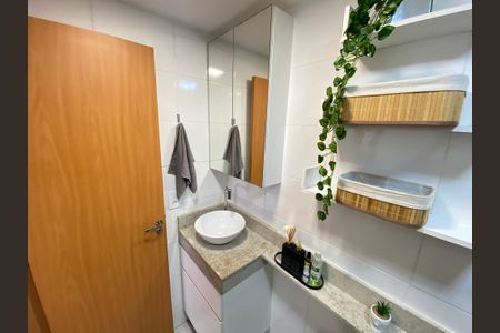 Apartamento à venda com 47m², 2 quartos e 1 vagaBanheiro do Quarto 1