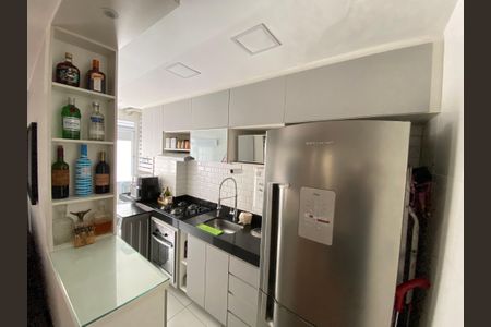 Apartamento à venda com 47m², 2 quartos e 1 vagaCozinha e Área de Serviço