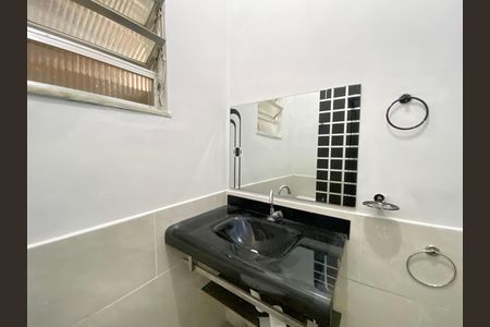 Casa à venda com 30m², 1 quarto e sem vagaBanheiro