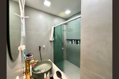 Apartamento à venda com 133m², 2 quartos e sem vagaSuíte - banheiro