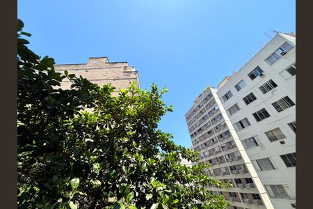 Apartamento à venda com 133m², 2 quartos e sem vagaSuite - vista