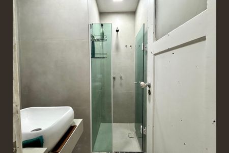 Apartamento à venda com 133m², 2 quartos e sem vagaBanheiro social