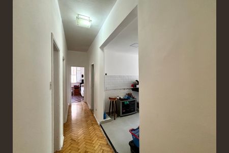 Apartamento à venda com 133m², 2 quartos e sem vagaCorredor