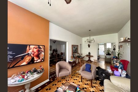 Apartamento à venda com 133m², 2 quartos e sem vagaSala