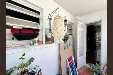 Apartamento à venda com 133m², 2 quartos e sem vagaSuite - varanda