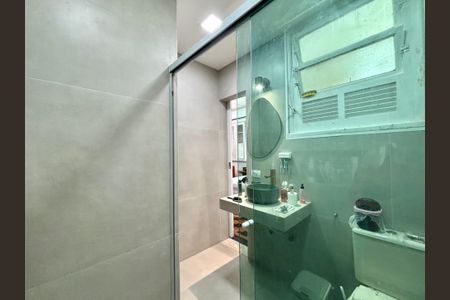 Apartamento à venda com 133m², 2 quartos e sem vagaSuíte - banheiro