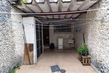 Casa à venda com 94m², 2 quartos e 1 vagaChurrasqueira