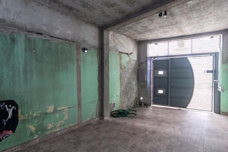 Casa à venda com 94m², 2 quartos e 1 vagaGaragem