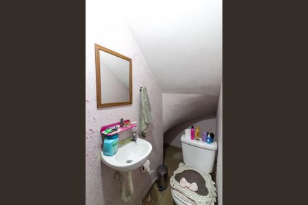 Casa à venda com 94m², 2 quartos e 1 vagaLavabo