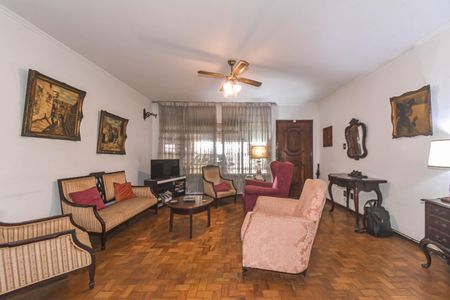 Casa à venda com 149m², 3 quartos e 2 vagas Casa à venda com 149m², 3 quartos e 2 vagasSala