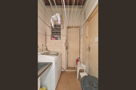 Casa à venda com 149m², 3 quartos e 2 vagas Casa à venda com 149m², 3 quartos e 2 vagasLavanderia - Quintal