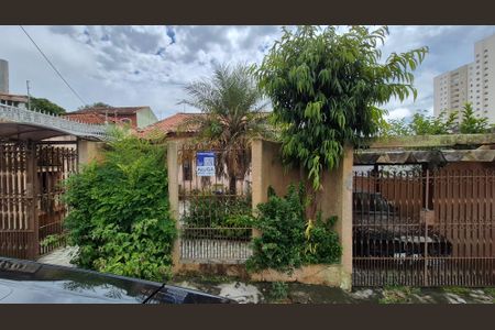 Casa para alugar com 120m², 2 quartos e 1 vagaFachada